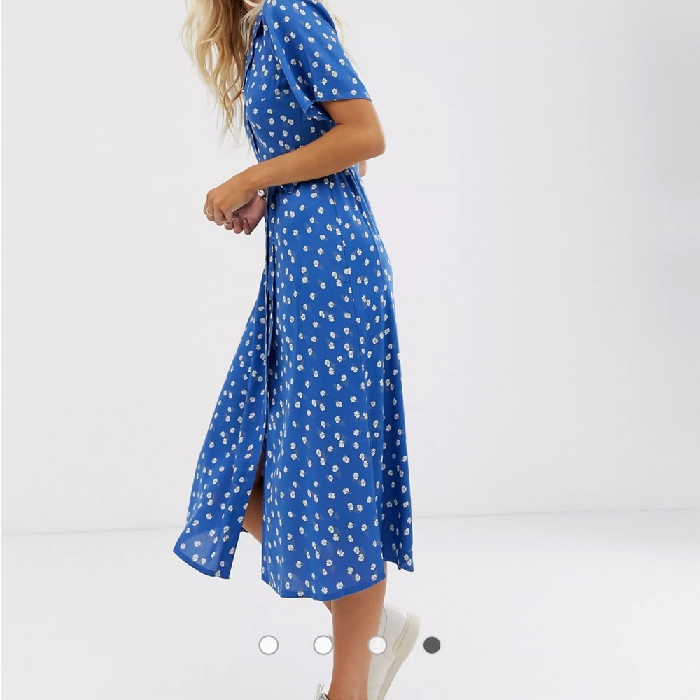 Wednesday's Girl Blue Floral Day Dress | Small